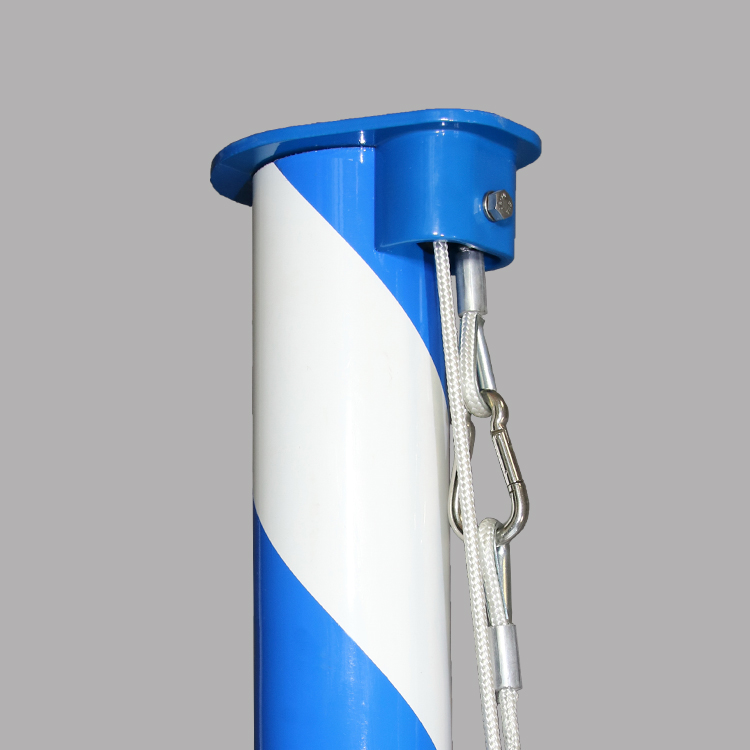 Mastkappe mit integrierter Seilumlenkrolle (Bayern)